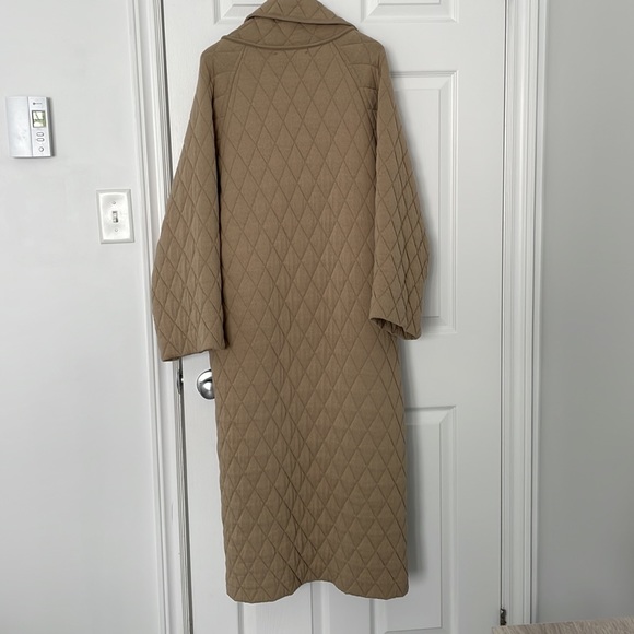 Zara Quilted Coat - Picture 4 of 5